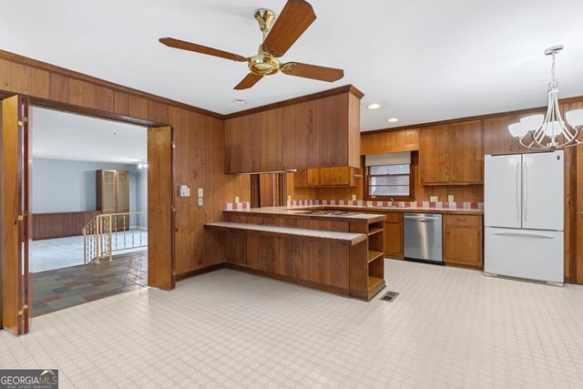 571 Greenvalley Drive, Winder, GA 30680