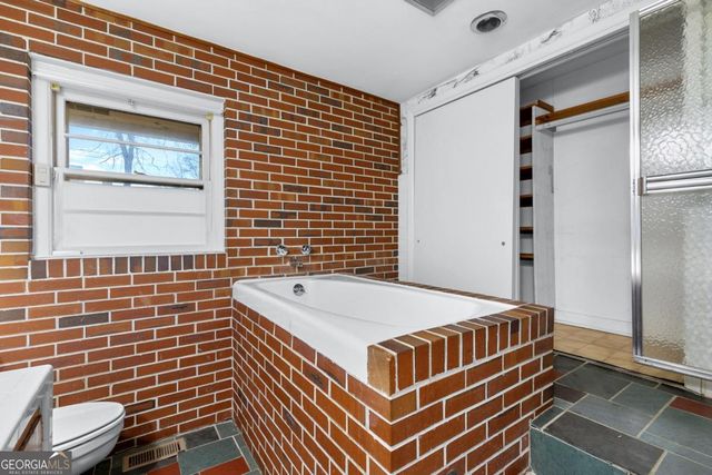 571 Greenvalley Drive, Winder, GA 30680