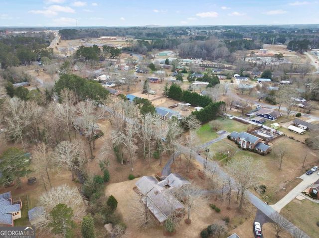 571 Greenvalley Drive, Winder, GA 30680