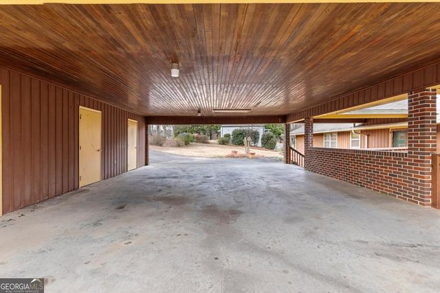 571 Greenvalley Drive, Winder, GA 30680