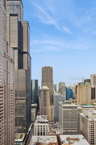 235 W Van Buren Street 4613, Chicago, IL 60607