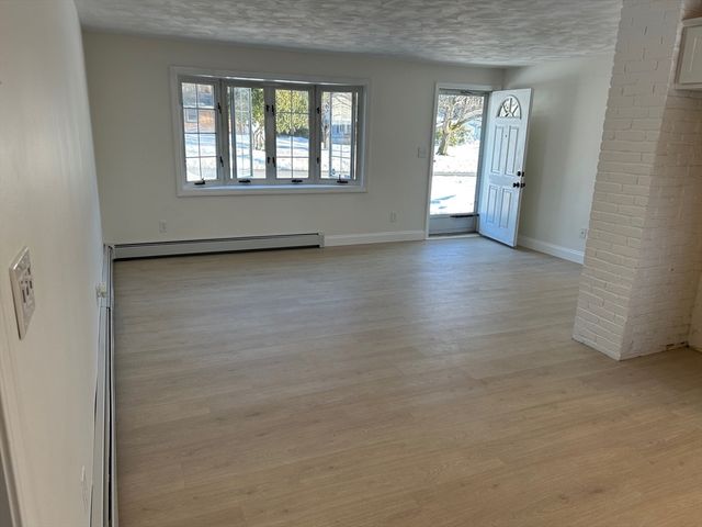 244 Hovenden Ave, Brockton, MA 02302