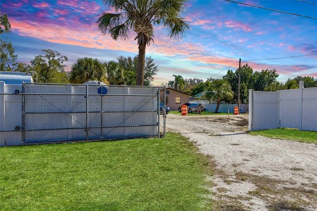 4978 71ST STREET N, St Petersburg, FL 33709