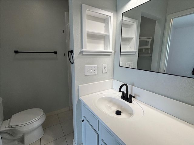 624 BLACK LION DRIVE NE, St Petersburg, FL 33716