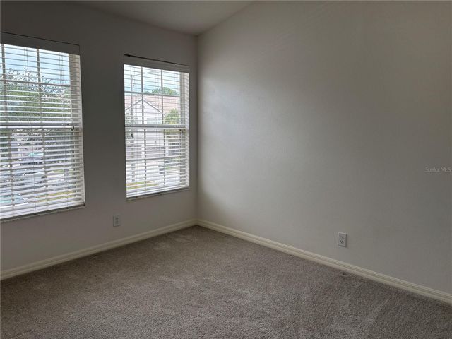 624 BLACK LION DRIVE NE, St Petersburg, FL 33716