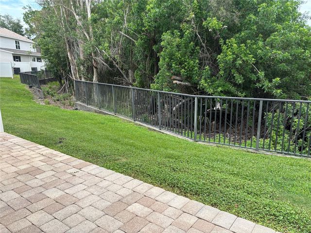 624 BLACK LION DRIVE NE, St Petersburg, FL 33716