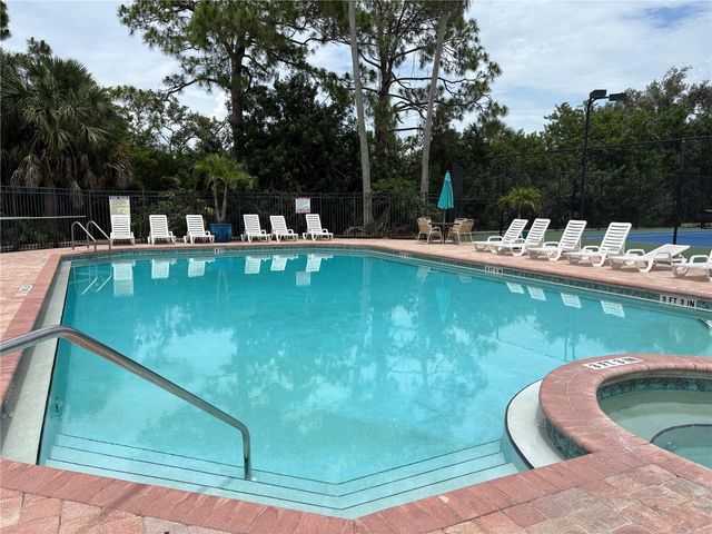624 BLACK LION DRIVE NE, St Petersburg, FL 33716