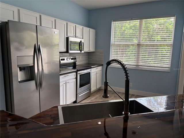 624 BLACK LION DRIVE NE, St Petersburg, FL 33716