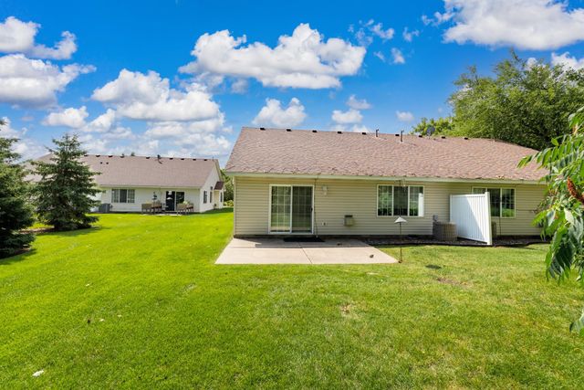 1761 Ojibway Drive, Centerville, MN 55038
