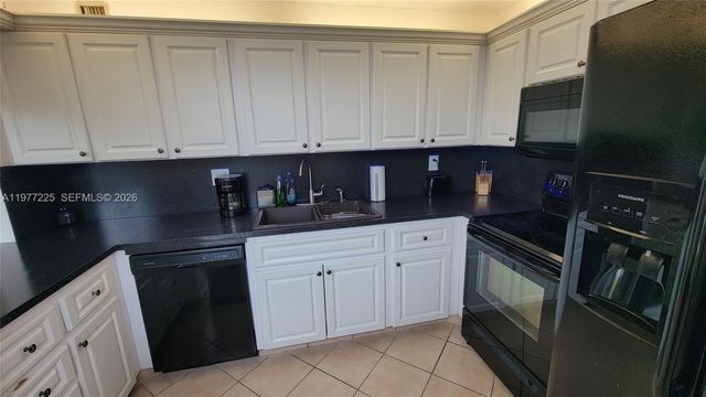 9410 Tangerine Pl 407, Davie, FL 33324