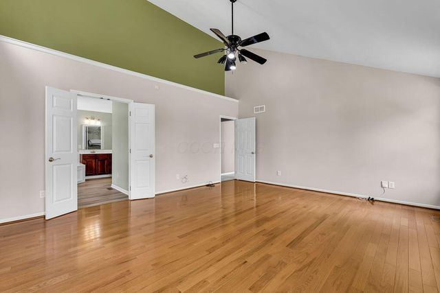 5693 Harlem Road, New Albany, OH 43054