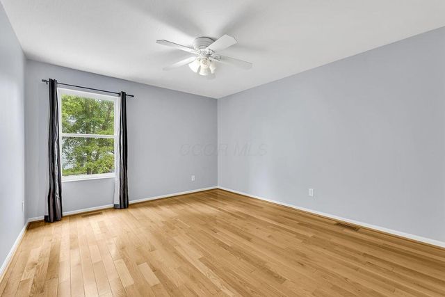 5693 Harlem Road, New Albany, OH 43054