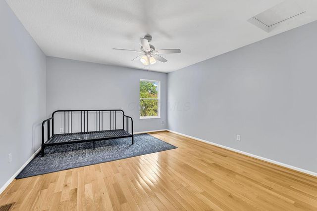 5693 Harlem Road, New Albany, OH 43054