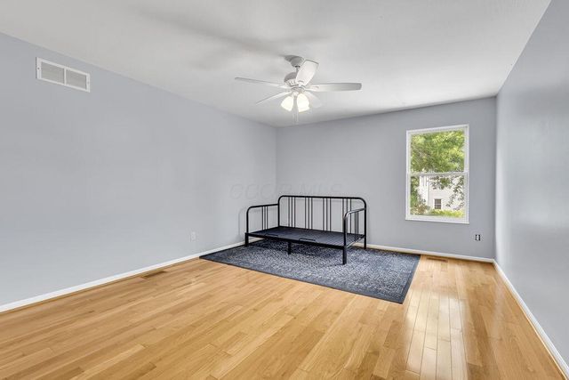 5693 Harlem Road, New Albany, OH 43054