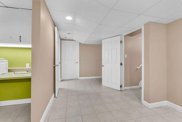 5693 Harlem Road, New Albany, OH 43054