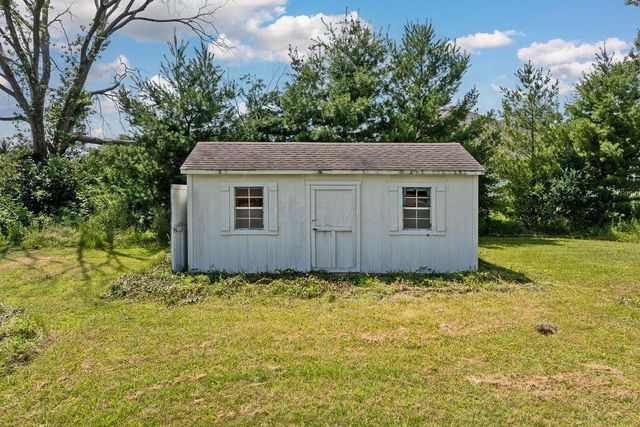 5693 Harlem Road, New Albany, OH 43054