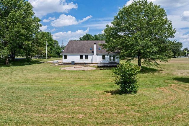 5693 Harlem Road, New Albany, OH 43054