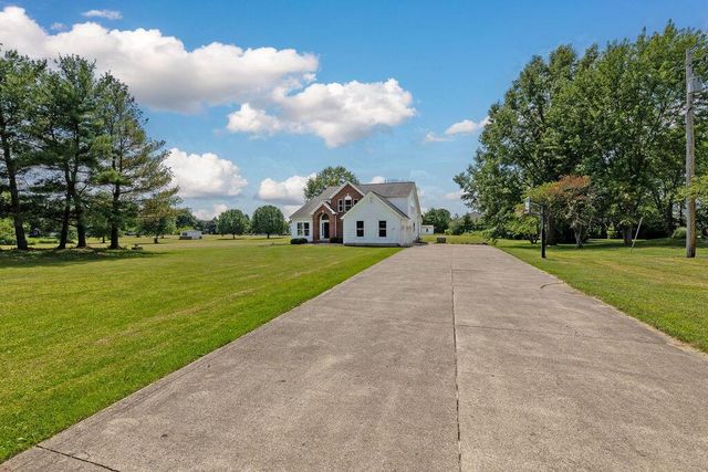 5693 Harlem Road, New Albany, OH 43054