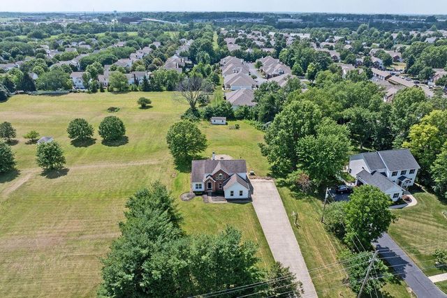 5693 Harlem Road, New Albany, OH 43054