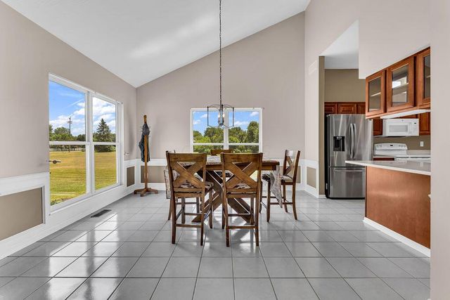 5693 Harlem Road, New Albany, OH 43054