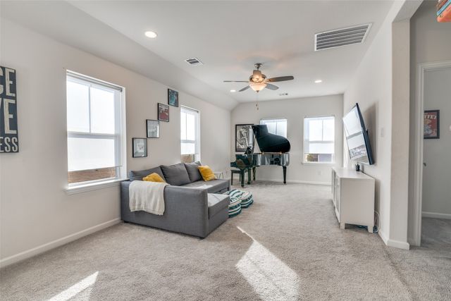 400 Shoreline Street, Plano, TX 75075