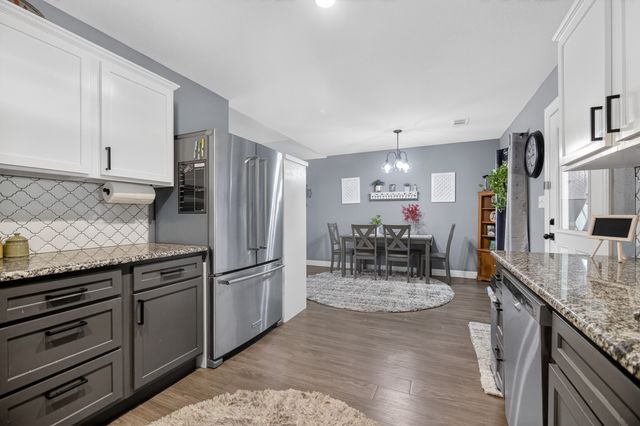 617 N Jordan Street, Whitesboro, TX 76273