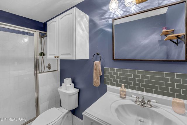 541 Sandy Springs Rd, Maryville, TN 37803