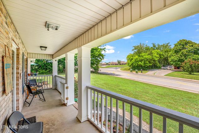 541 Sandy Springs Rd, Maryville, TN 37803