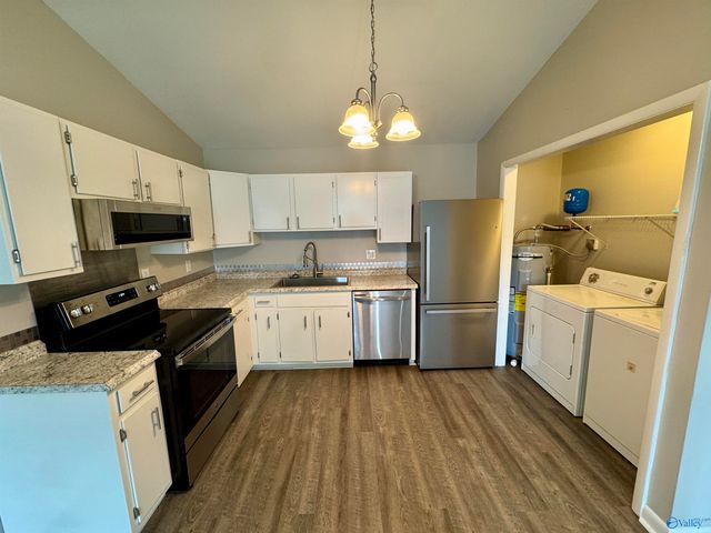 3702 Squaw Valley Drive C, Huntsville, AL 35805