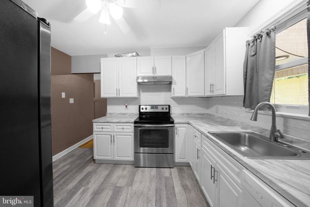 517 WELLINGTON AVE, Reading, PA 19609