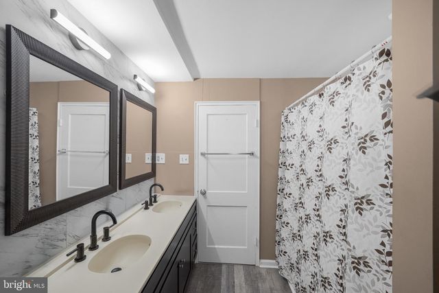 517 WELLINGTON AVE, Reading, PA 19609