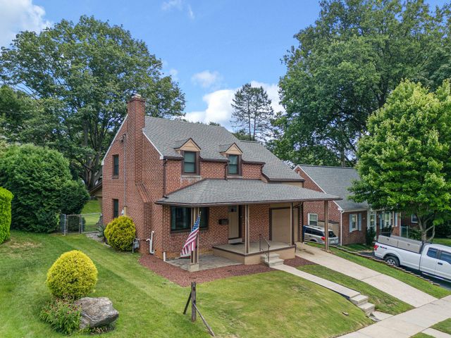 517 WELLINGTON AVE, Reading, PA 19609