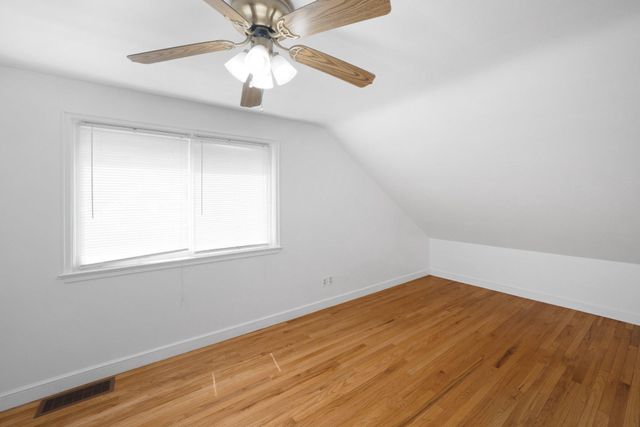 517 WELLINGTON AVE, Reading, PA 19609