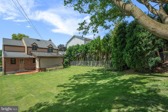 517 WELLINGTON AVE, Reading, PA 19609