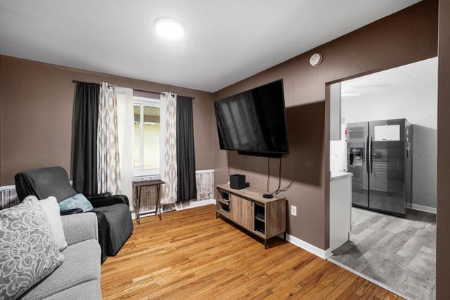 517 WELLINGTON AVE, Reading, PA 19609