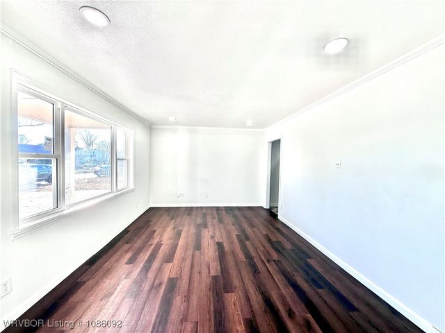 4211 Teakwood Drive, Fort Smith, AR 72904