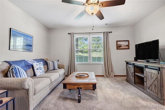 16538 Victoria Crossing Drive A, Grover, MO 63040