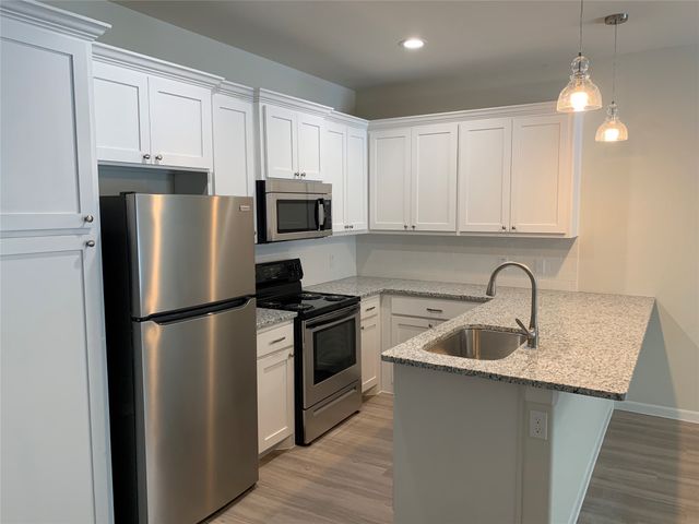 2321 N Hickory Street, Sherman, TX 75092