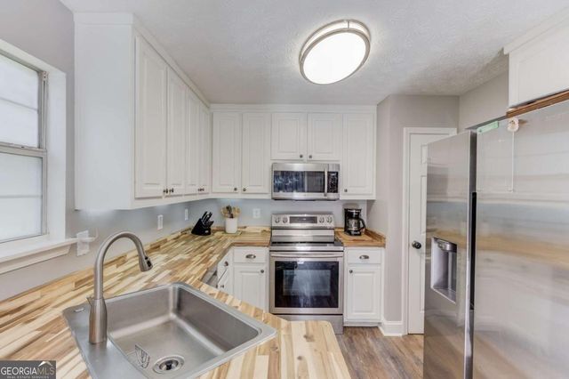 504 Oxford Ridge, Winder, GA 30680