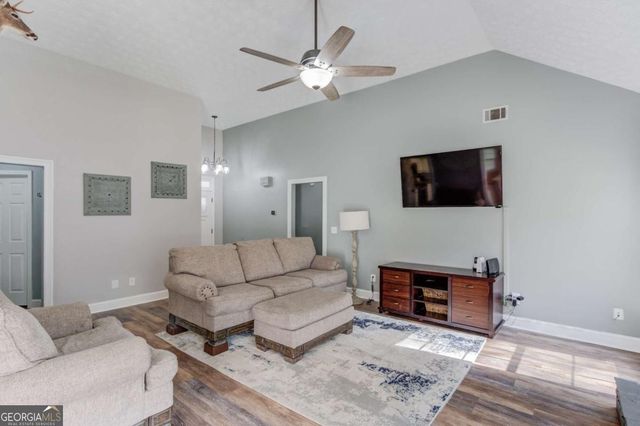 504 Oxford Ridge, Winder, GA 30680