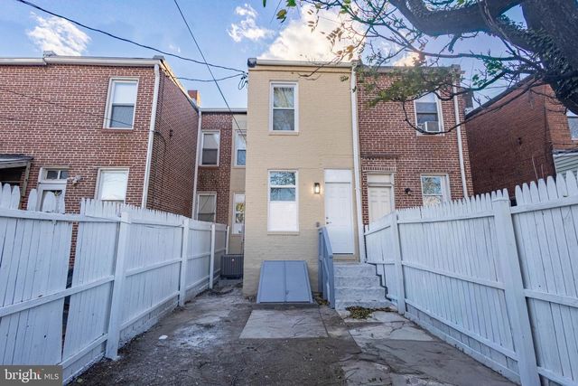 2846 LAKE AVE, Baltimore, MD 21213