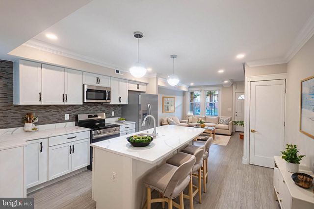 2846 LAKE AVE, Baltimore, MD 21213