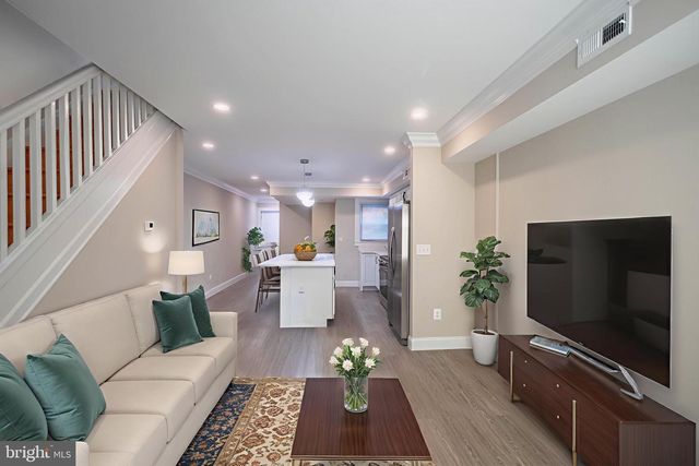 2846 LAKE AVE, Baltimore, MD 21213