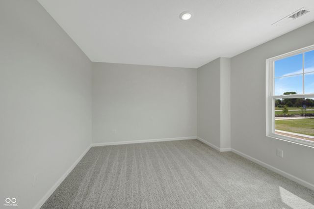 11282 Hobbsbrook Drive, Noblesville, IN 46060