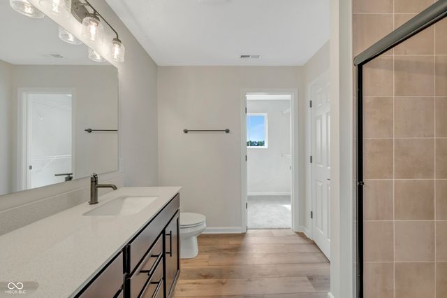 11282 Hobbsbrook Drive, Noblesville, IN 46060