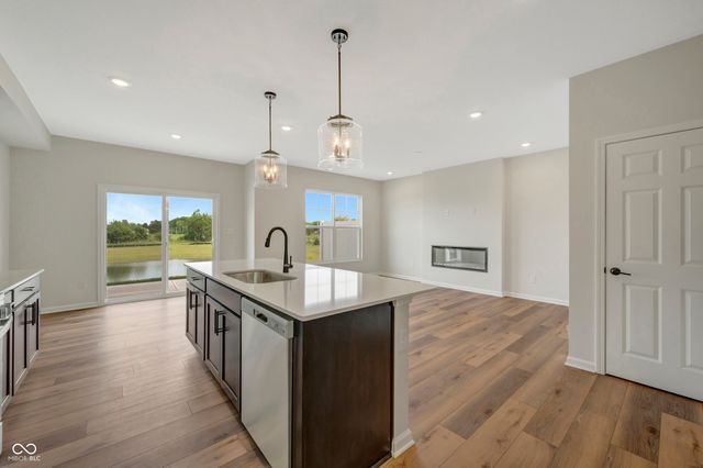11282 Hobbsbrook Drive, Noblesville, IN 46060