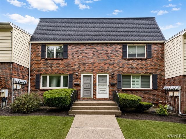 26 Stoneledge Court, Amherst, NY 14221