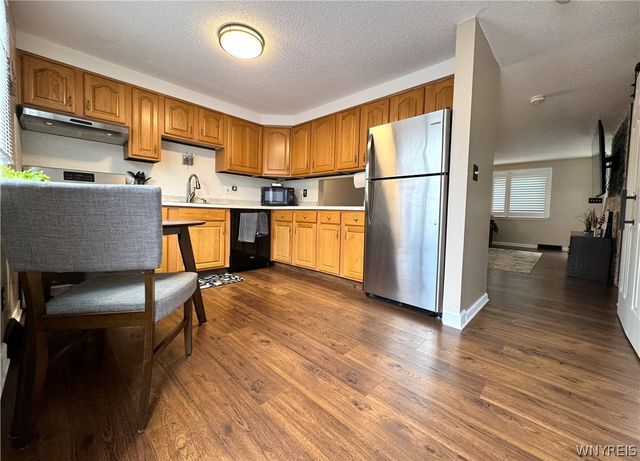 26 Stoneledge Court, Amherst, NY 14221
