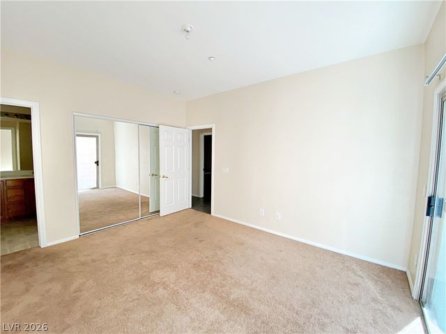 7805 Marbledoe Street, Las Vegas, NV 89149