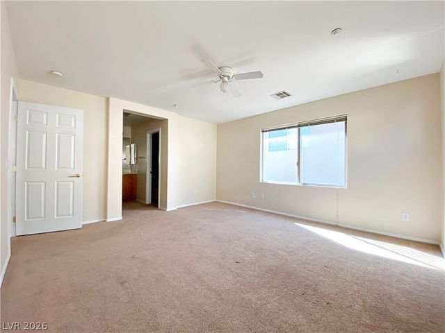 7805 Marbledoe Street, Las Vegas, NV 89149